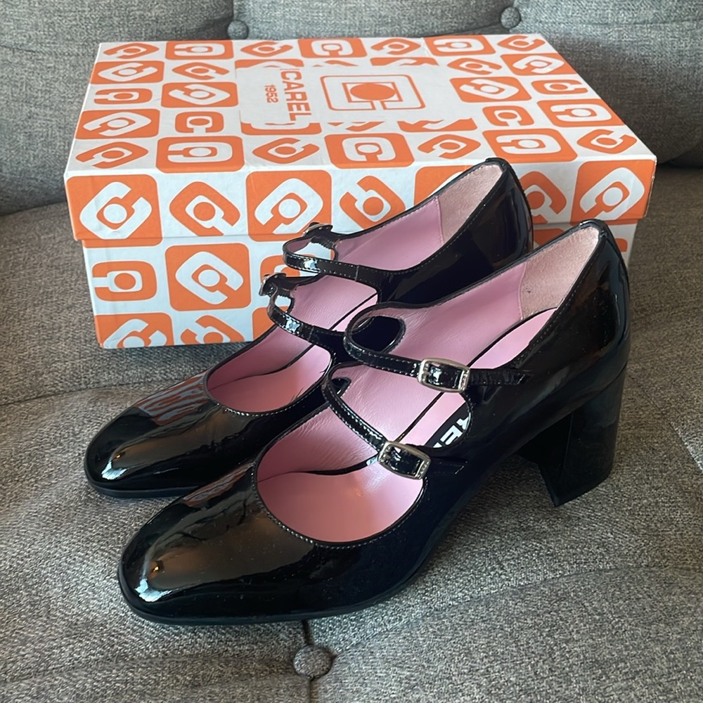 Carel Paris Alice Black Patent Leather Mary Jane Pumps FR 36 US 6